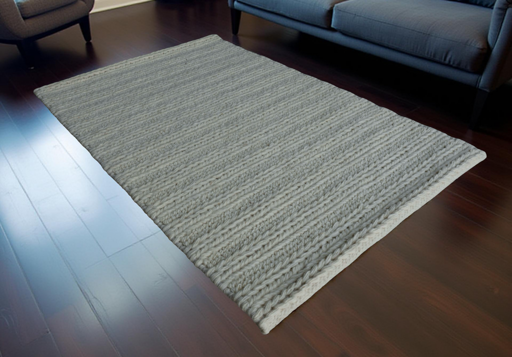 White With Chain Pattern Flat Weave Rug