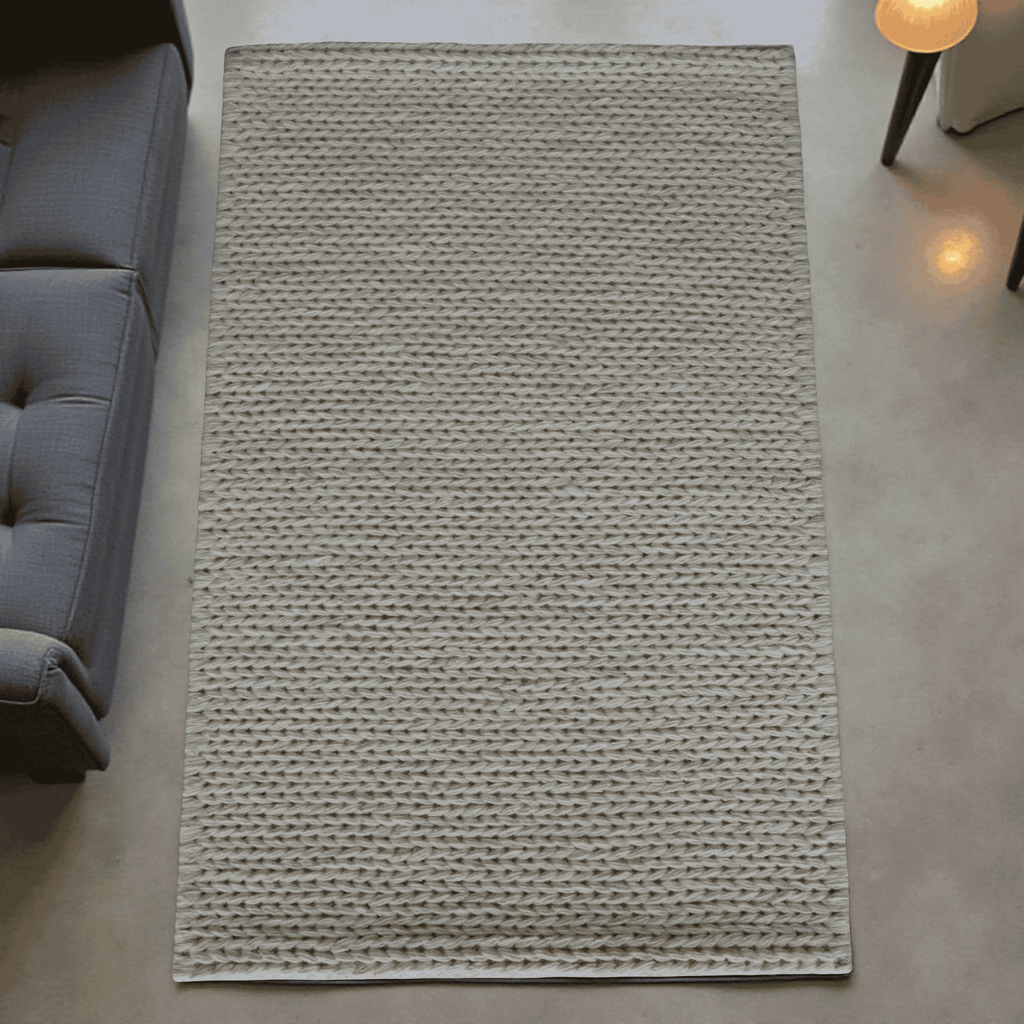White With Chain Pattern Flat Weave Rug