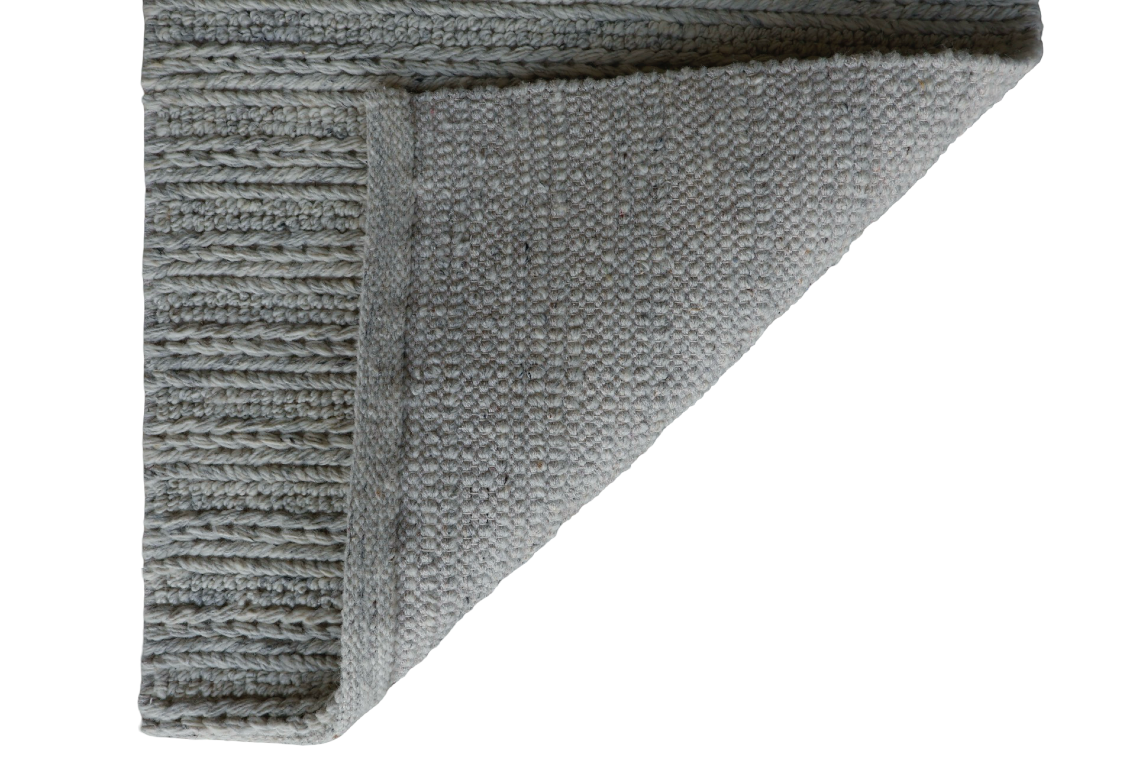 Silver With Chain Pattern Flat Weave Rug