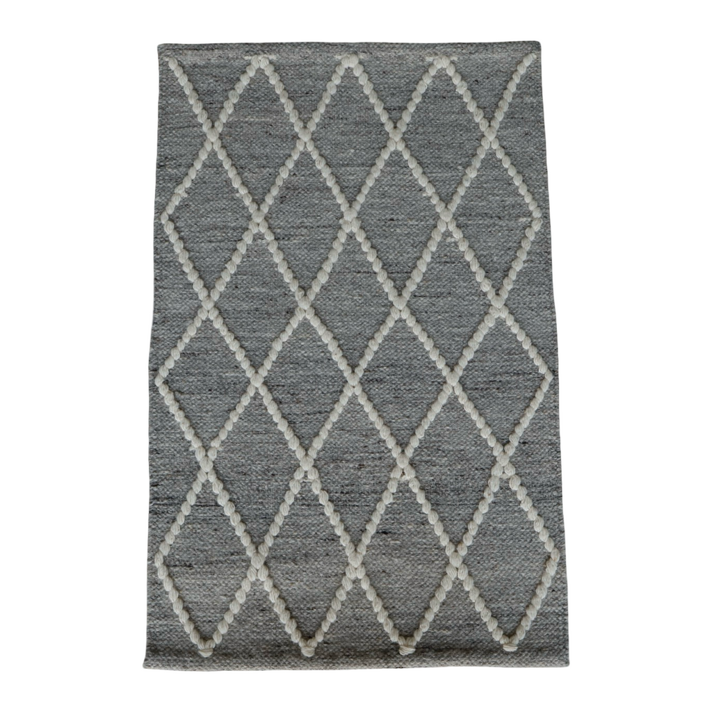 Light Grey Diamond Pattern Flat Weave Rug